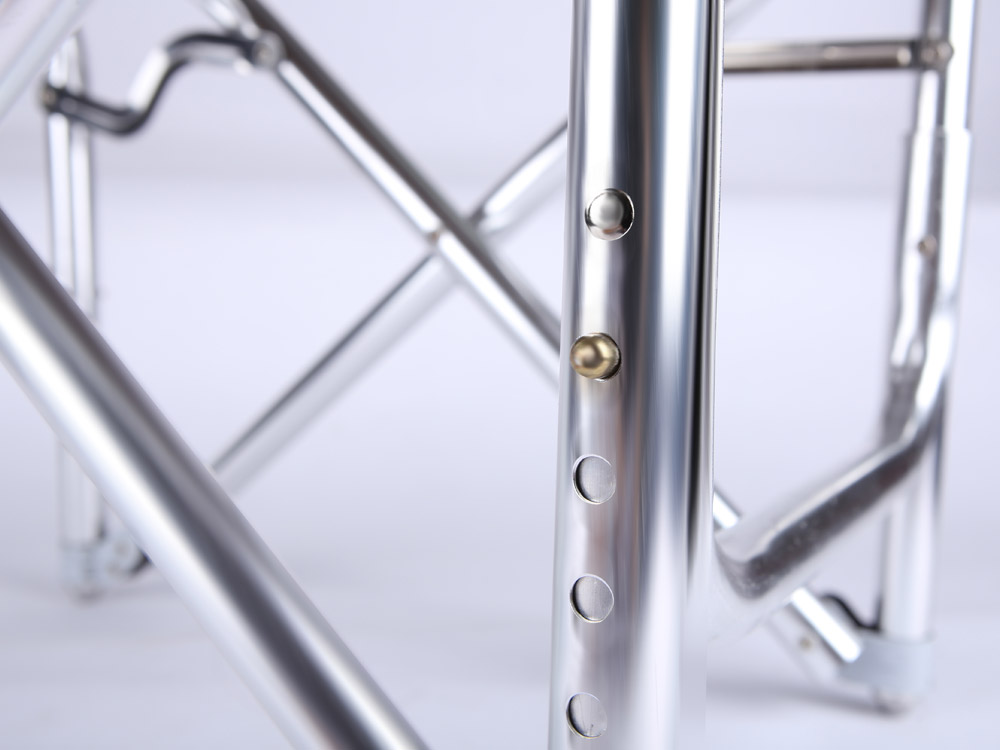 小口徑厚壁無縫鋼管指的是什么